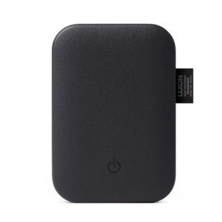 - LEXON Lexon Softpower MagBank Powerbank indukcyjny 3000 mAh 15W czarny / black LL153N melns