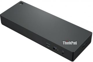 Lenovo Thunderbolt 4 Dock Workstation Dock Max displays: 4 / Max resolution: 8K / 30Hz and 4K / 60Hz / Supports: 1x8K / 30HZ and 4x4K / 60Hz / 1xEthernet LAN RJ-45  / 2xDP 1.4 / 1xHDMI 2.1 / 4xUSB 3.1 1 always-on  / 1xThunderbolt 4 downstream / 2xUSB-C / 1x3.5mm