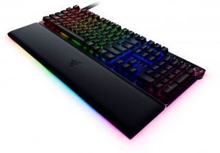 - Razer 
 
 Huntsman V2 Optical Gaming Keyboard RGB LED light, US, Wired, Black, Linear Red Switch, Numeric keypad sarkans