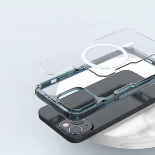 -&nbsp;Nillkin Transparent || White