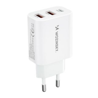 -&nbsp;Wozinsky Wozinsky CWCUCW 30W USB-C  /  2 x USB-A wall charger white