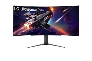 LG UltraGear Curved OLED Gaming Monitor 45GR95QE-B 45 '', WQHD, 3440 x 1440, 21:9, 0.03 ms, 240 Hz, HDMI ports quantity 2