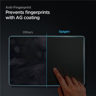 - Spigen TEMPERED GLASS Spigen GLAS.TR "EZ FIT" TESLA MODEL Y  /  3