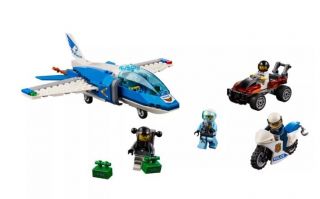 LEGO City 60208 Sky Police Parachute Arrest