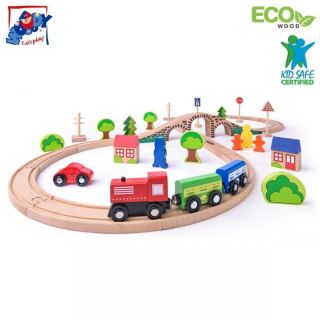 - Woody 93061 Educational Railway Figure Eight set with train, signs, trees 40pcs for kids 3+ 110x47cm